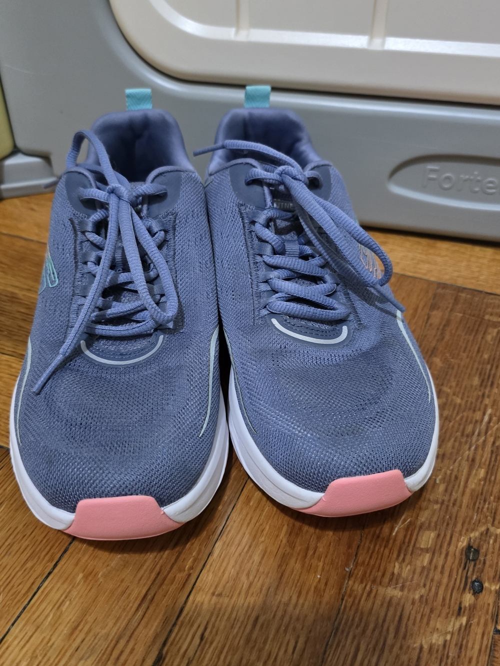 Skechers D'Lux Fitness Sneakers